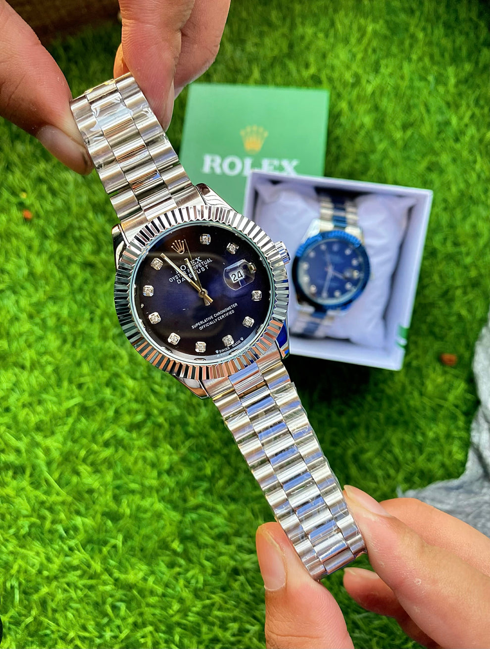 Premium Men’s Wristwatch with Date Display and Elegant Dial