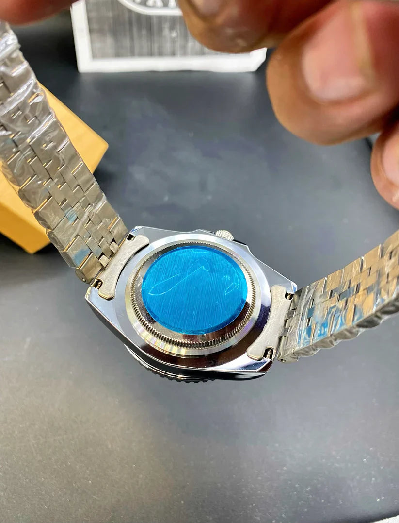 Premium GMT Master Style Watch with Date Disply